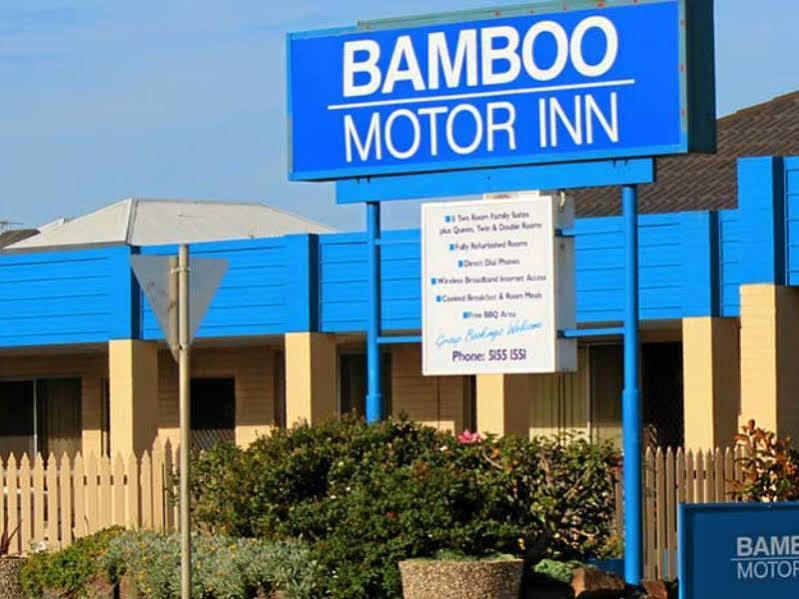 Bamboo Motor Inn Lakes Entrance Kültér fotó